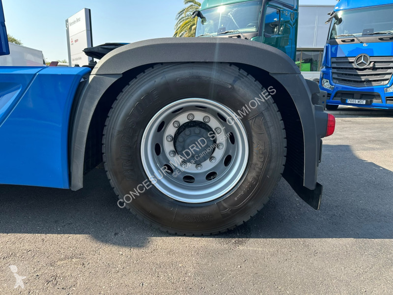 Cap tractor Mercedes  1848 LS