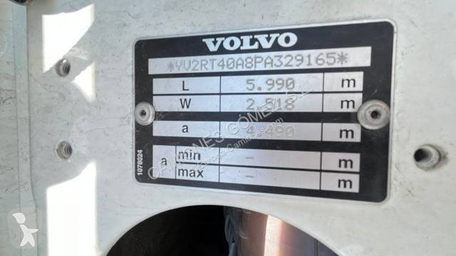 جرار Volvo