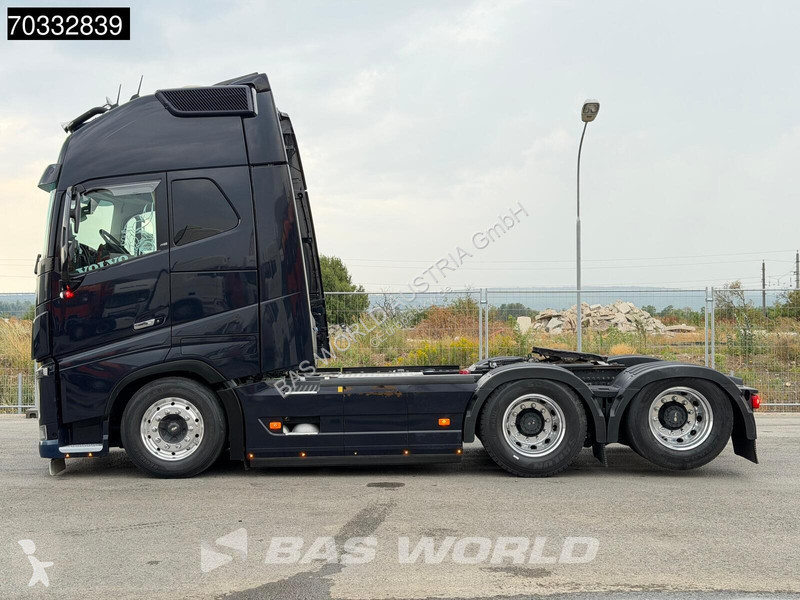 Cap tractor Volvo 750 6X4 XL Retarder 2x Tanks...