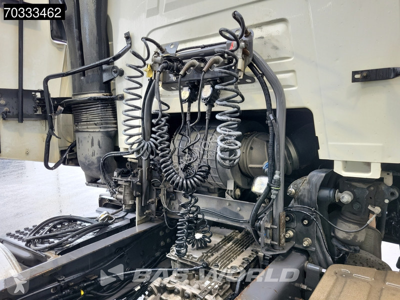 Traktor Renault T 440 T 4X2 SleeperCab LED
