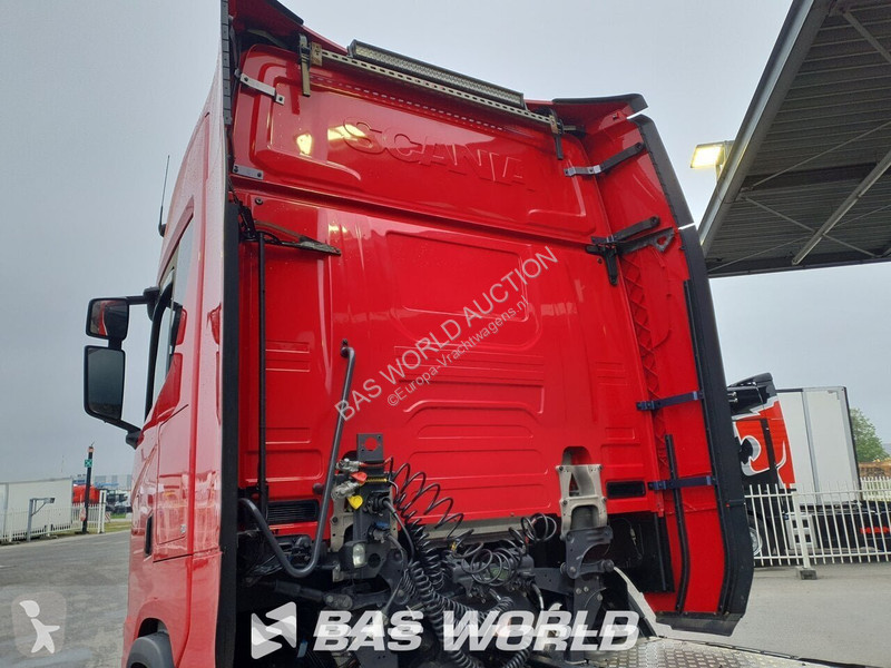 Tracteur Scania 590