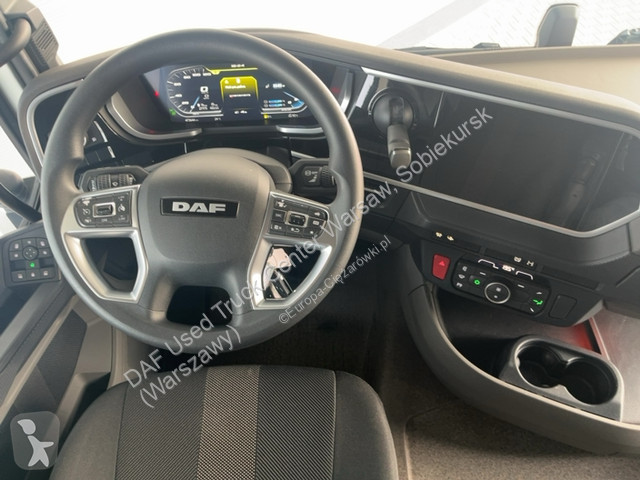 Traktor DAF XFn  FT 4X2