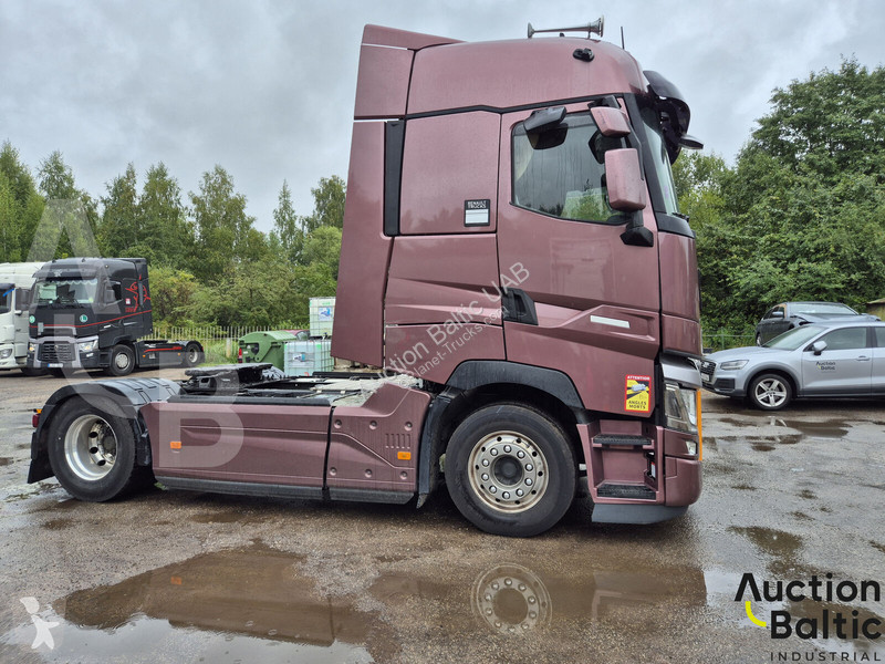 Cabeza tractora Renault THIGH440