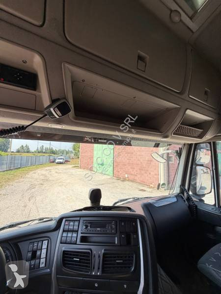 Cabeza tractora Iveco