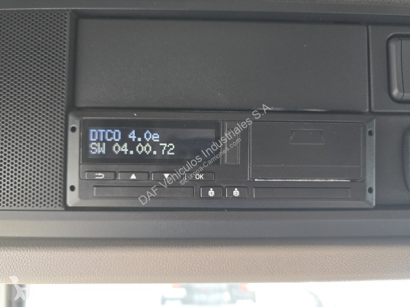Cabeza tractora DAF CF  FT 4X2