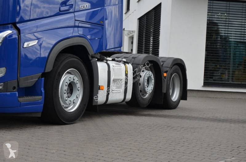 Cabeza tractora Volvo