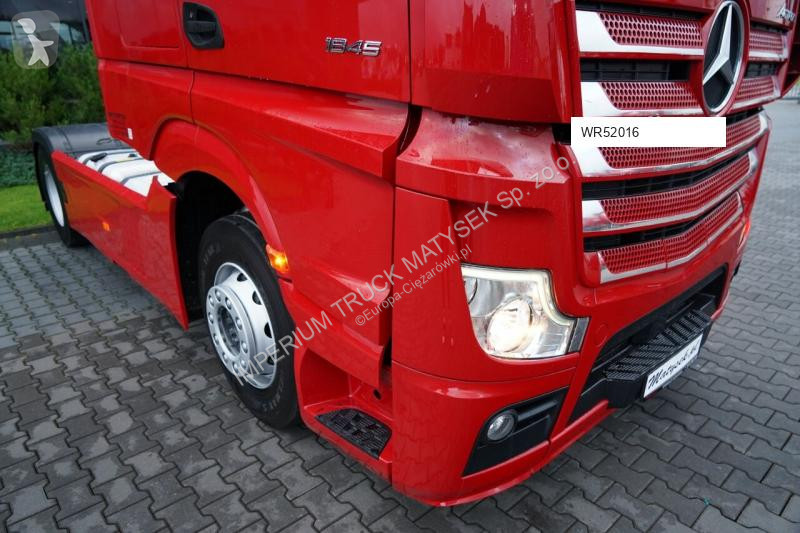 Trekker Mercedes ACTROS 1845 / MP5