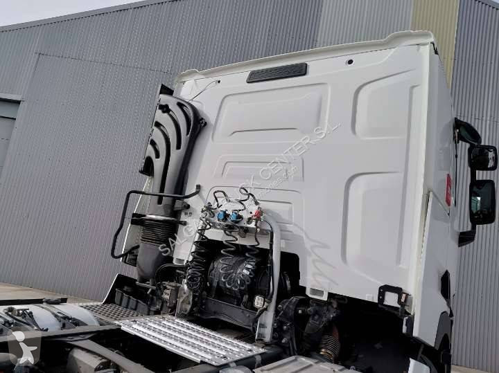 Cabeza tractora Renault