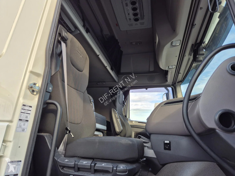 Tratores DAF XF  FT SUPER SPACE CAB ZF INTARDER