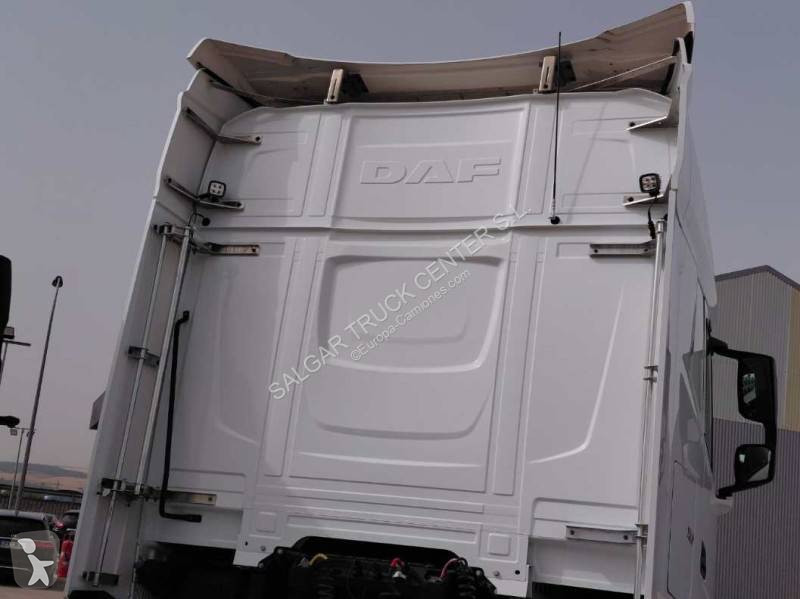 Cabeza tractora DAF