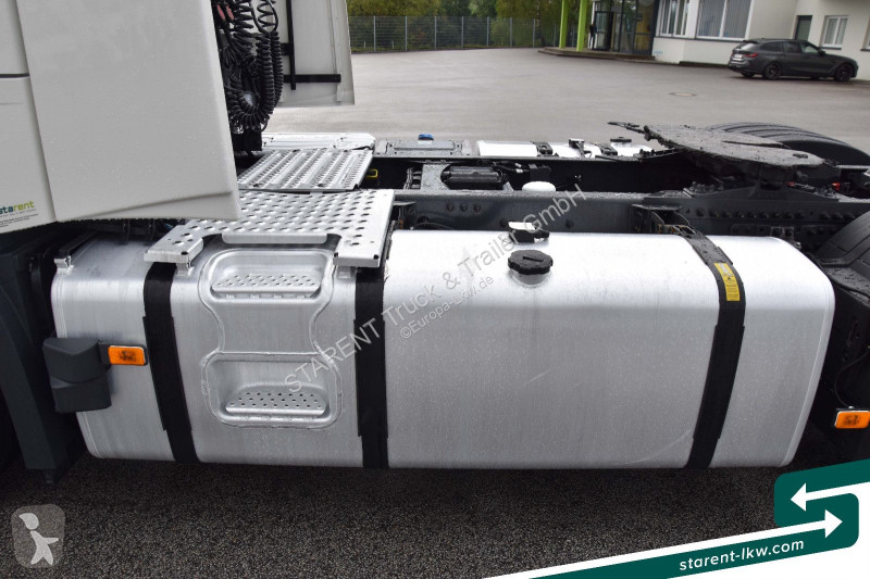 Cabeza tractora Volvo FH 460 LED 2 Tanks 1.305...