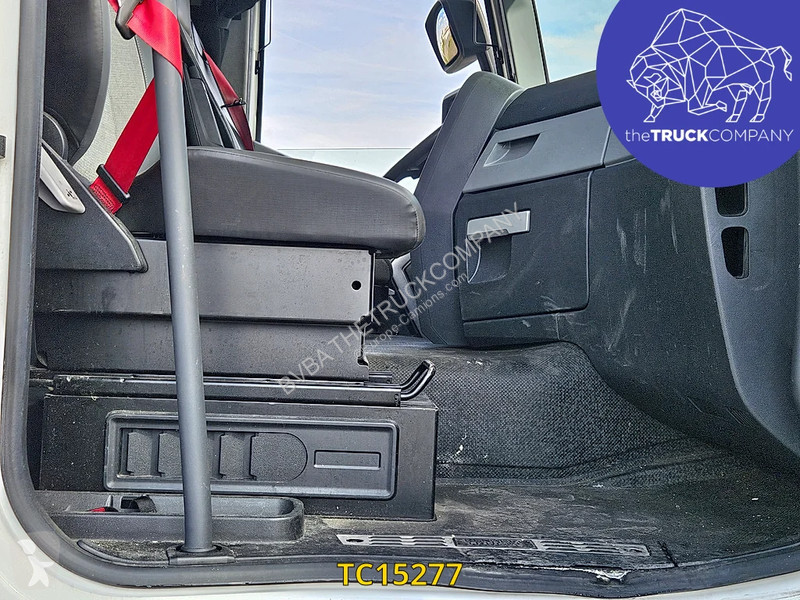 Trekker Renault T 440