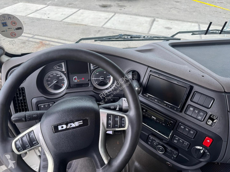 Trekker DAF XF  4X2 EURO 6 MEGA