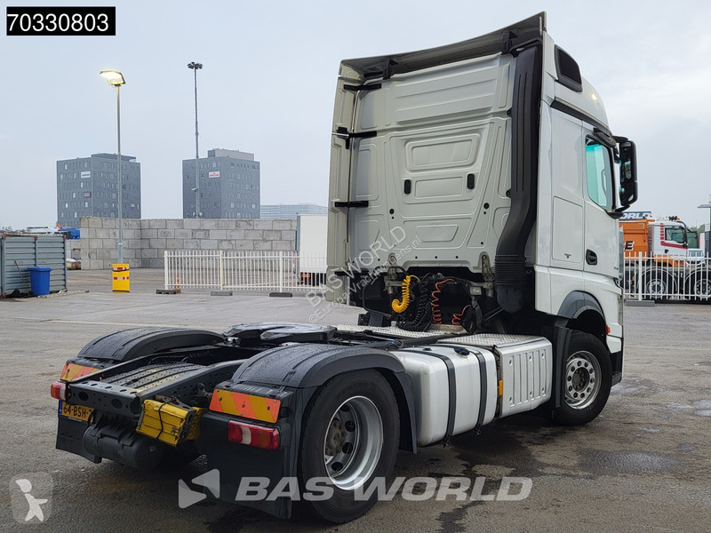 Trekker Mercedes 1843 4X2 BigSpace NL-Truck...