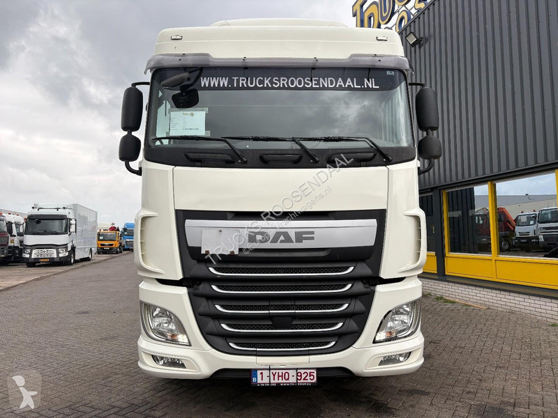 Cabeza tractora DAF 106460 + LEADING AXLE + 6X2...