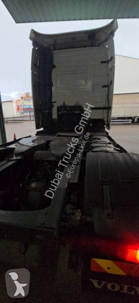 Cabeza tractora Volvo