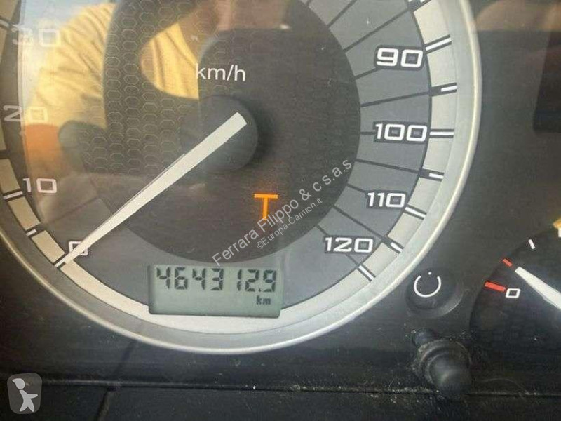 Nyergesvontató Iveco