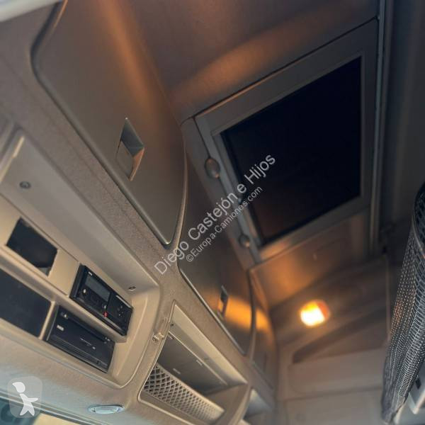 Cabeza tractora Iveco 510
