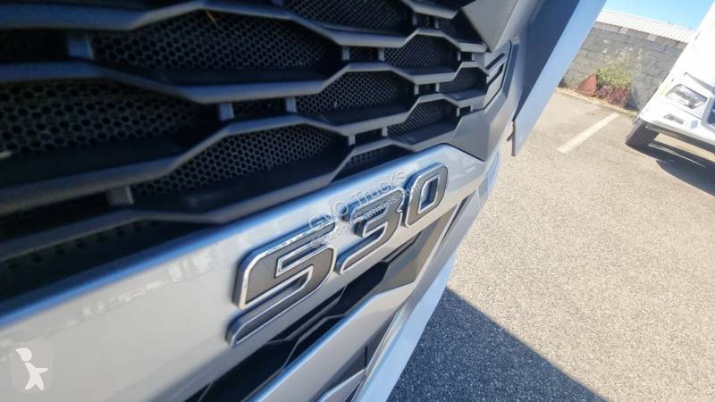 Тягач DAF 530 FT