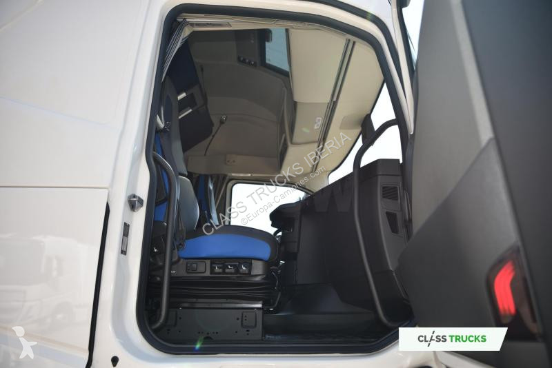 Cabeza tractora Volvo 500 Globetrotter XL...