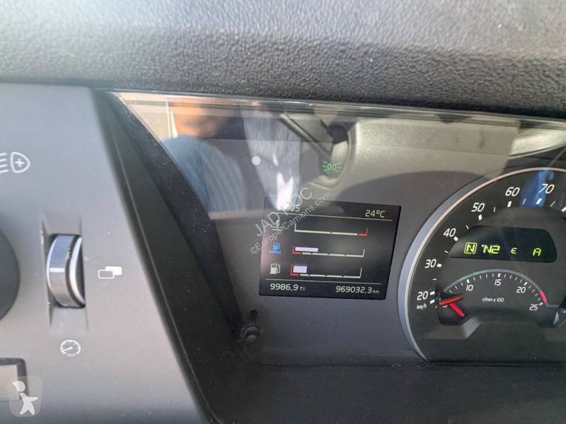 Тягач Volvo 500