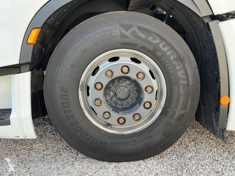 Cabeza tractora Iveco 490