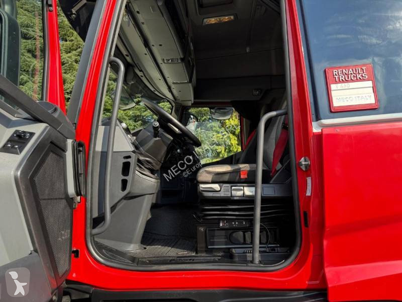 Cabeza tractora Renault 460