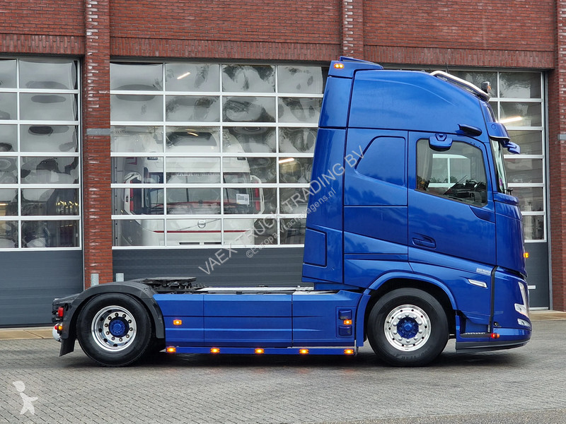 Cabeza tractora Volvo 13500 XL Aero - I...