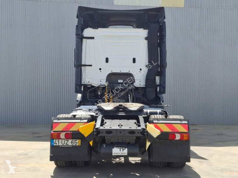 Cabeza tractora Mercedes 1841 LS