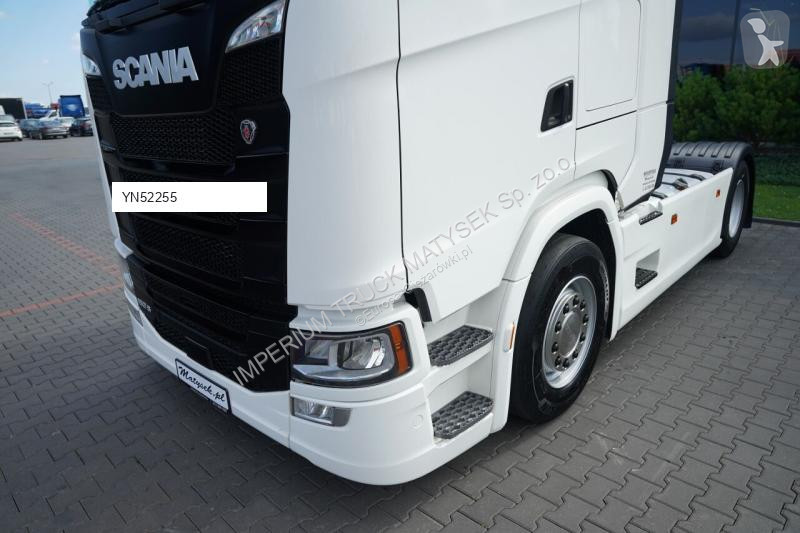 Tahač Scania S 450