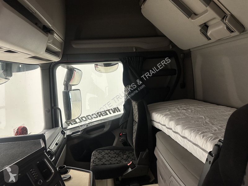 Trekker Scania - Mega