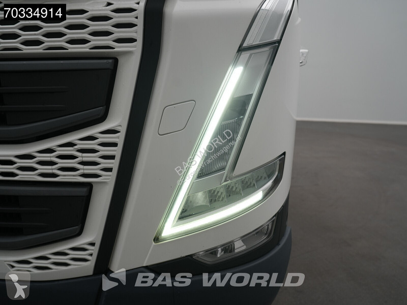 Tahač Volvo FH 460 4X2 Globe APK 04-2027 2x...