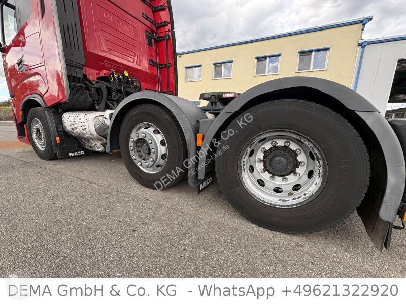 Tahač Iveco S...