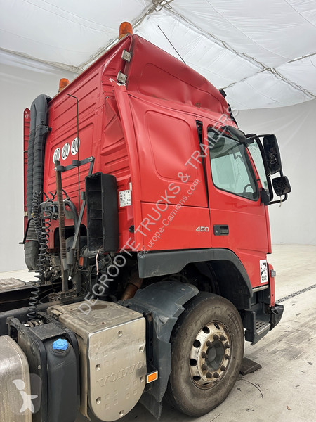 Cabeza tractora Volvo 450