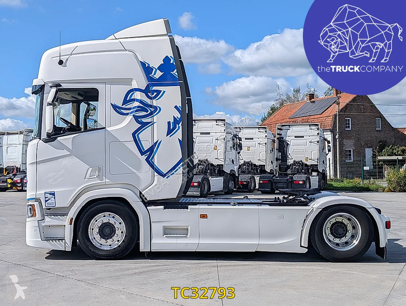 Cabeza tractora Scania