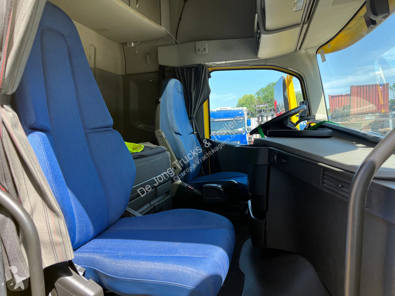 Tractor Volvo 13500 / Globetrotter / Euro 6 /...