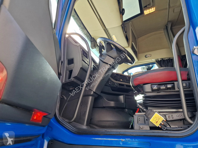 Tractor Volvo 13500 Globetrotter 4x2 -...