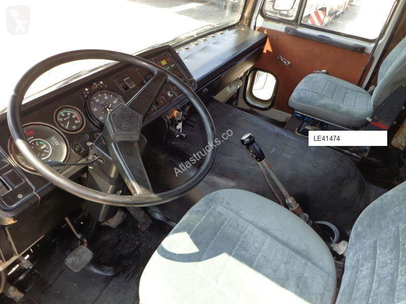 Tractor Scania 111
