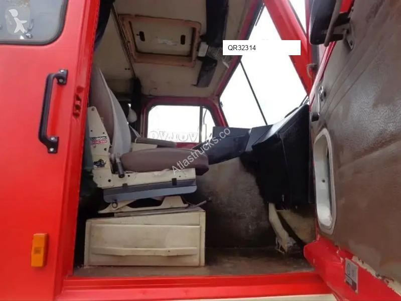 Cap tractor Volvo F 89