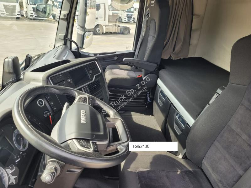 Cap tractor Iveco 460 LNG