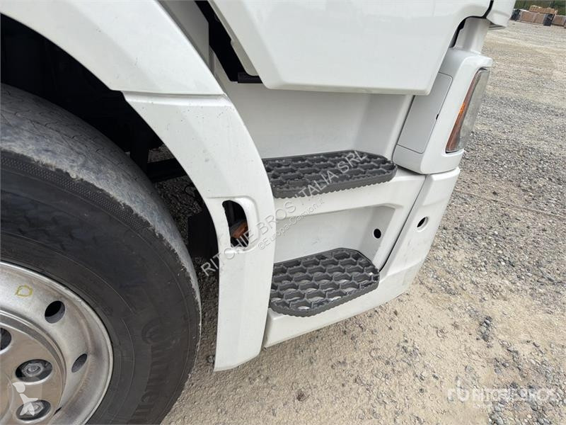 Cap tractor Scania Super 460S 4x2 S/A Sleeper...