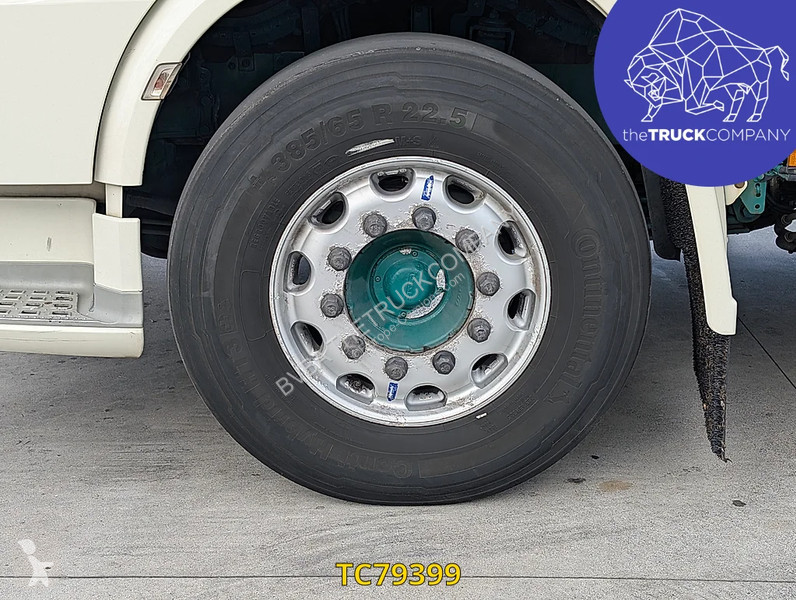 Cap tractor DAF