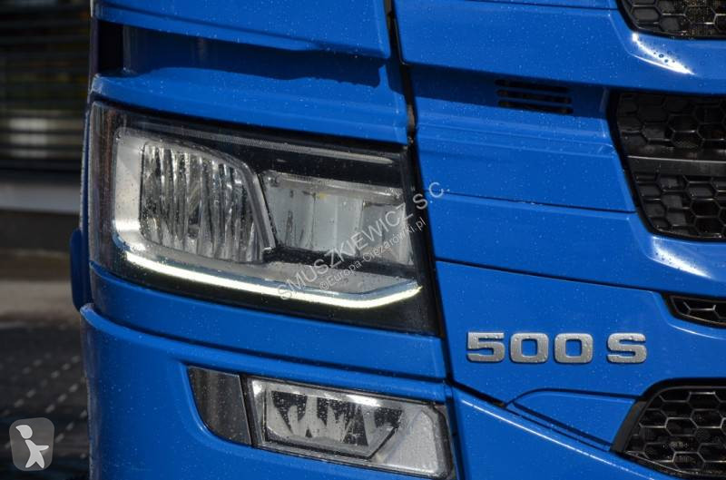 Cap tractor Scania 560