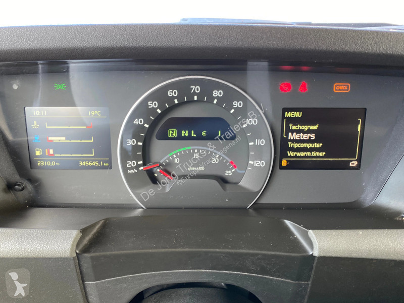 Tractor Volvo 13420 Globetrotter / Automatic /...
