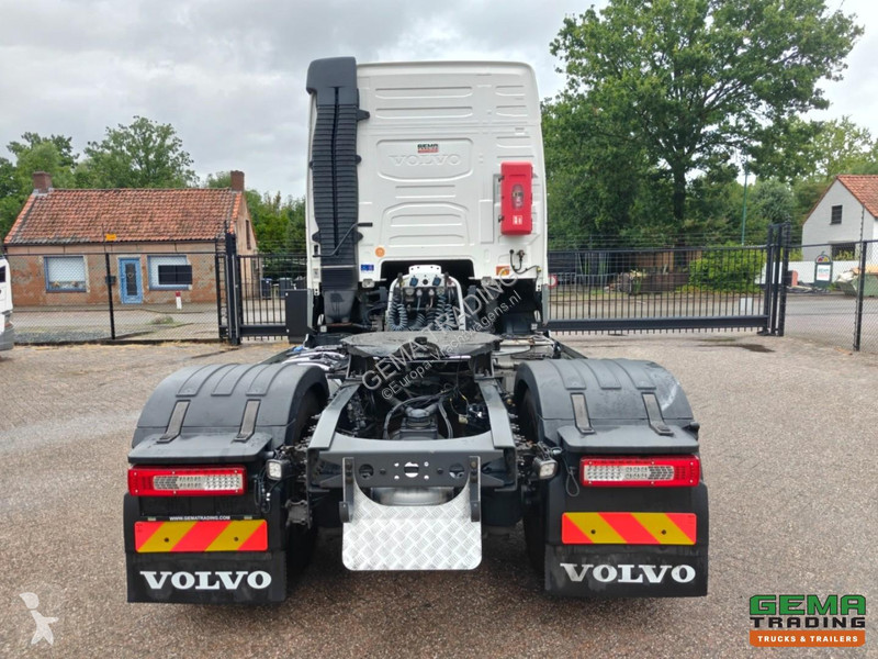 Cap tractor Volvo FH 460 4x2 GlobeTrotter XL...