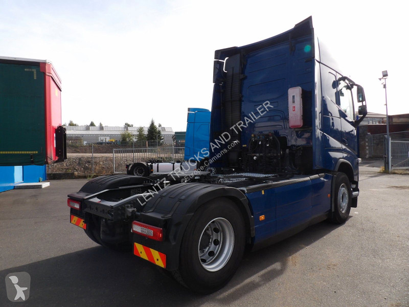 Cap tractor Volvo FH460-VOITH...
