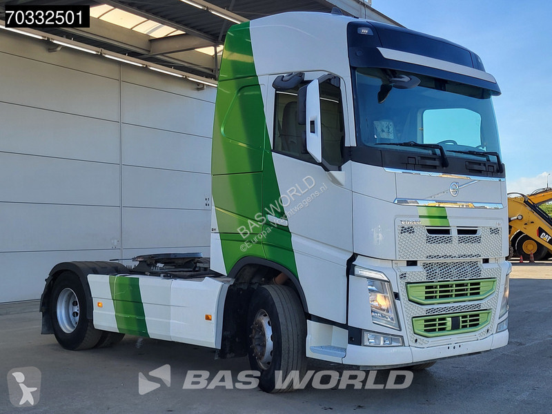 Tractor Volvo 460  4X2 Retarder Hydraulic