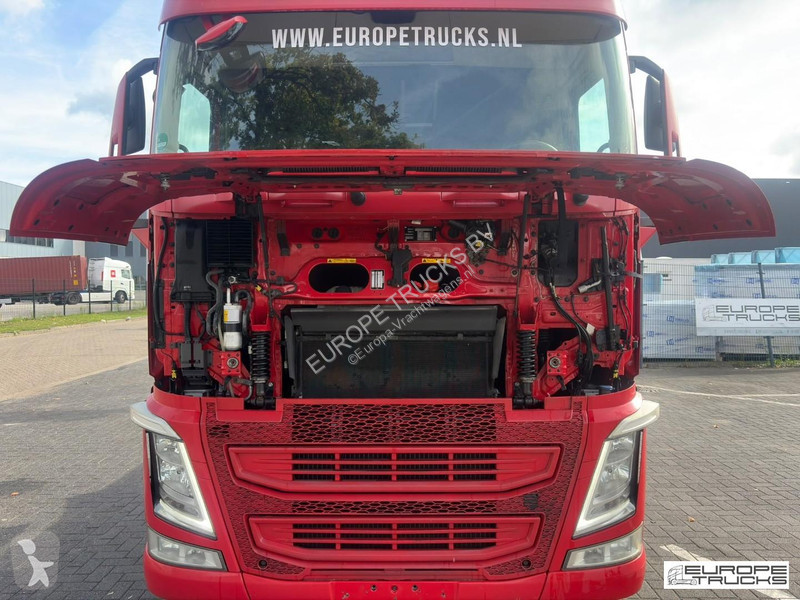 Tractor Volvo 460 Steel/Air - 2 Tanks -...