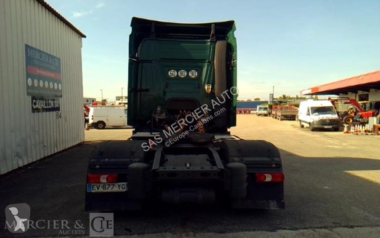 Cap tractor Mercedes