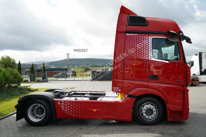 Тягач Mercedes ACTROS 1845 / MP5